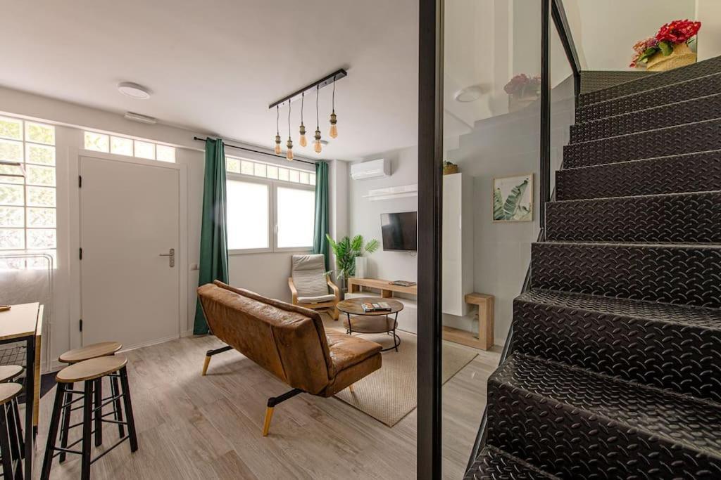 Cozy Duplex Apartment In Barrio De Salamanca - Heredia マドリード エクステリア 写真